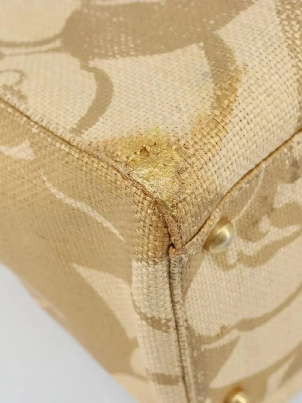 CHANEL Tote Bag Straw Beige Gold CC Auth bs33645